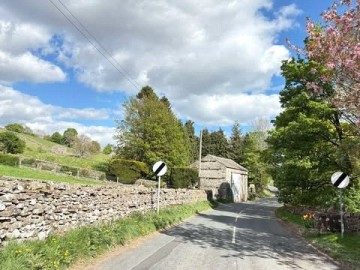 image of Leyburn Road, Askrigg