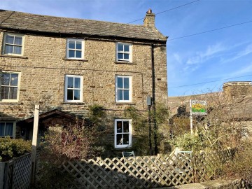 image of Hillary Terrace, Reeth
