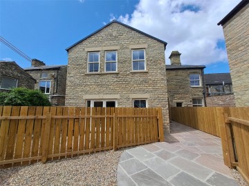 image of Apt 5, The Old Police Station, High Street