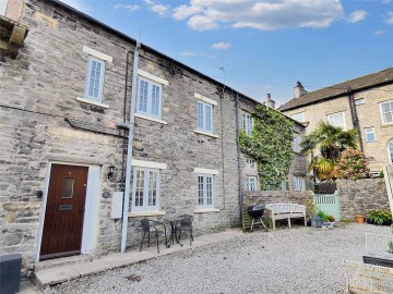 image of East Witton Road, Middleham