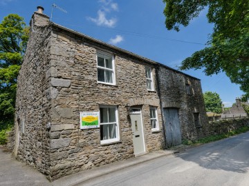 image of Walden Cottage, West Burton