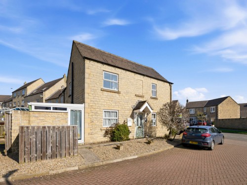 Arrange a viewing for 70 Dale Grove, Leyburn, DL8 5