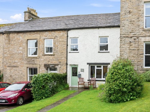 Arrange a viewing for Wharton Cottage Askrigg, Leyburn