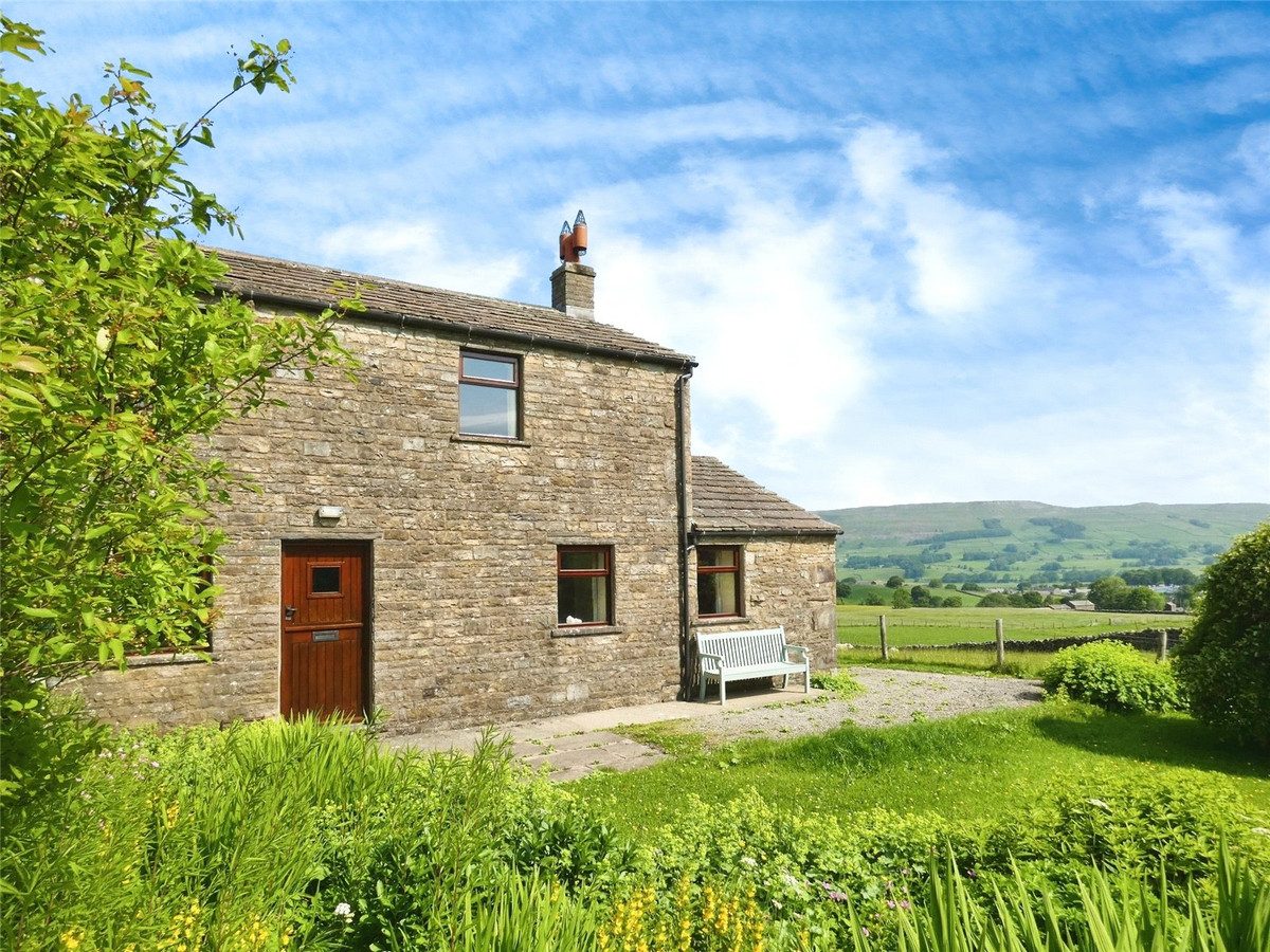 Faw Head Barn, Gayle