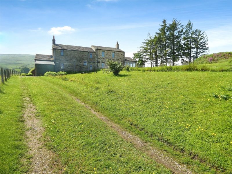Faw Head Barn, Gayle — photo 13