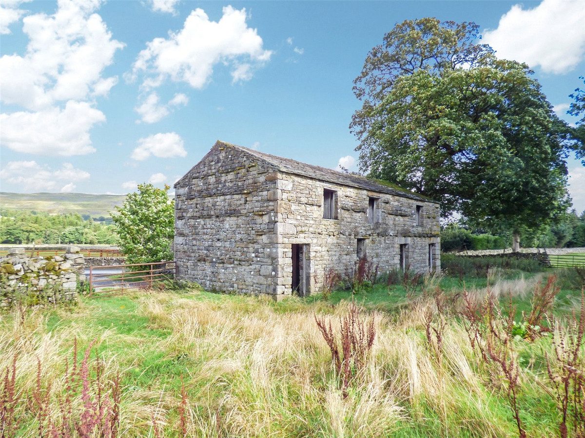 Tom's Barn, Appersett, DL8 3LN