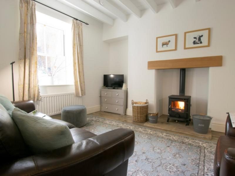 Walden Cottage, West Burton, Leyburn, DL8 4JN — photo 5