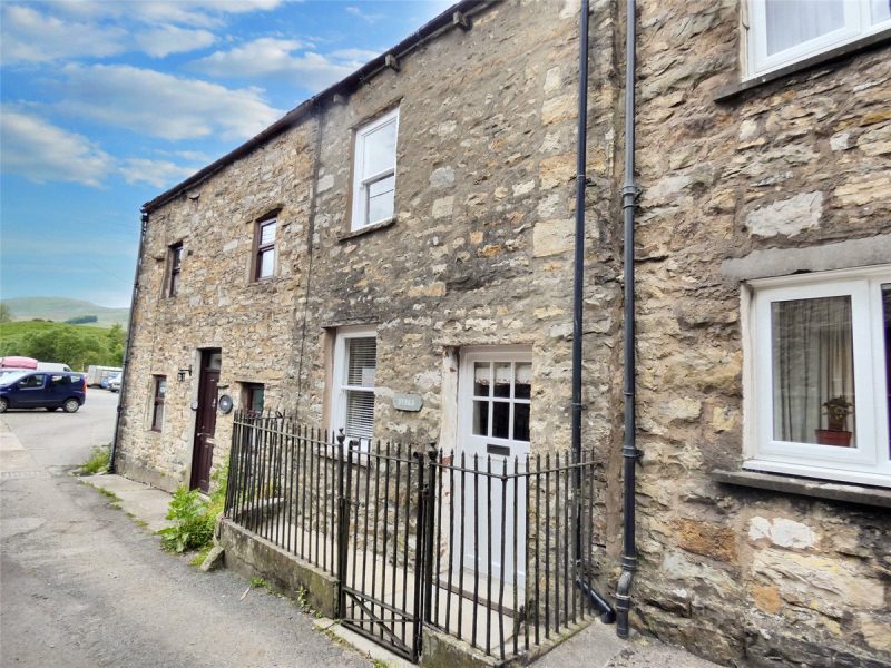 Sybils Cottage, Gayle, DL8 3SD