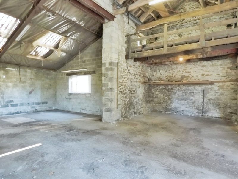 Howgate Barn & Land, Leyburn Road, Askrigg, DL8 3HJ — photo 4