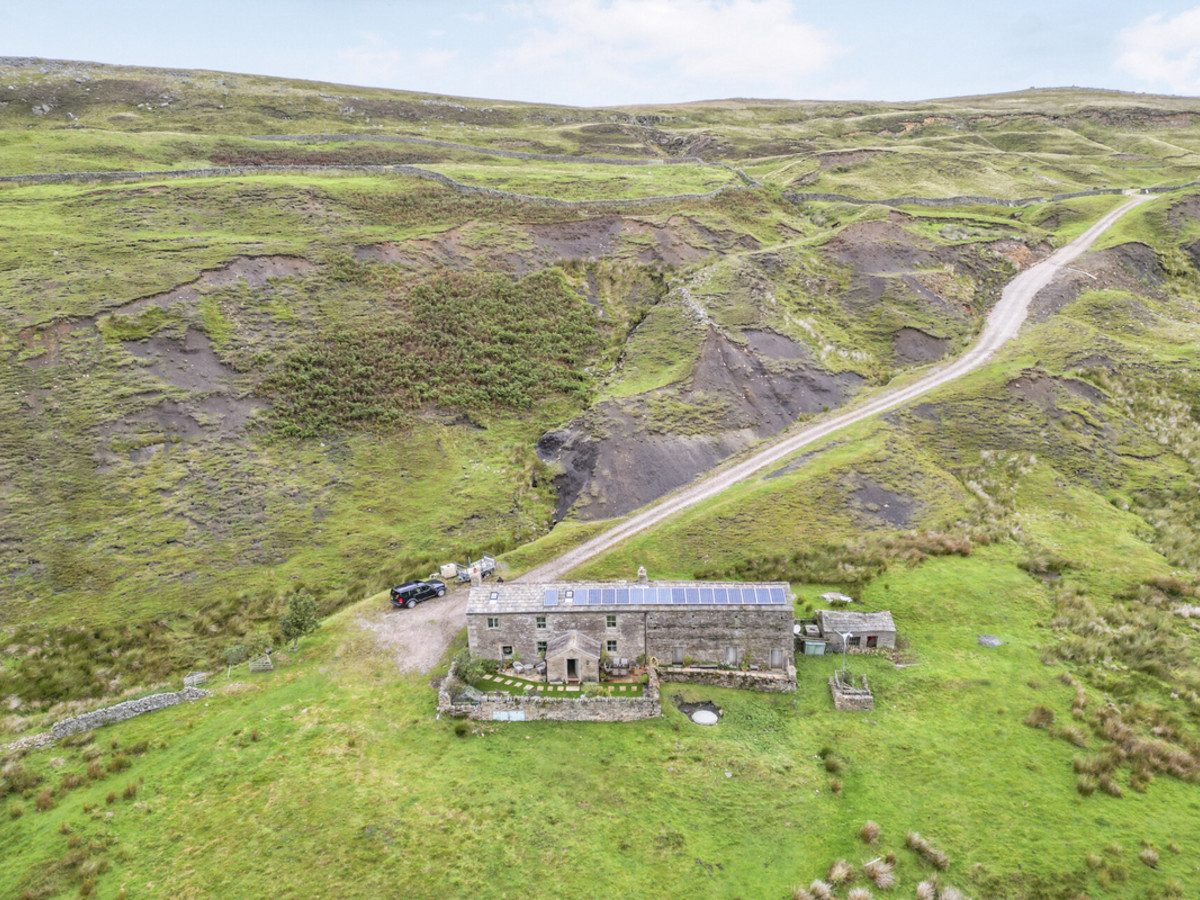 Ellers Farmhouse, Nr Keld, DL11 6LR
