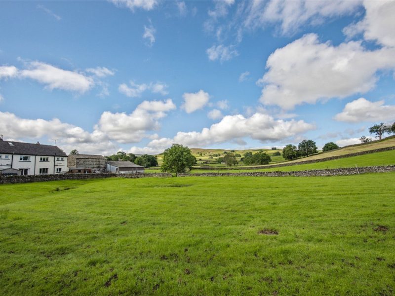 Hill View, Gayle, DL8 3RW — photo 2