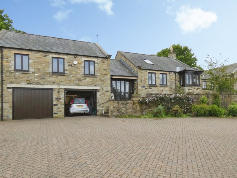Furlongs, Kingsley Drive, Middleham, DL8 4PZ — photo 18