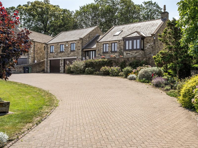 Furlongs, Kingsley Drive, Middleham, DL8 4PZ — photo 23