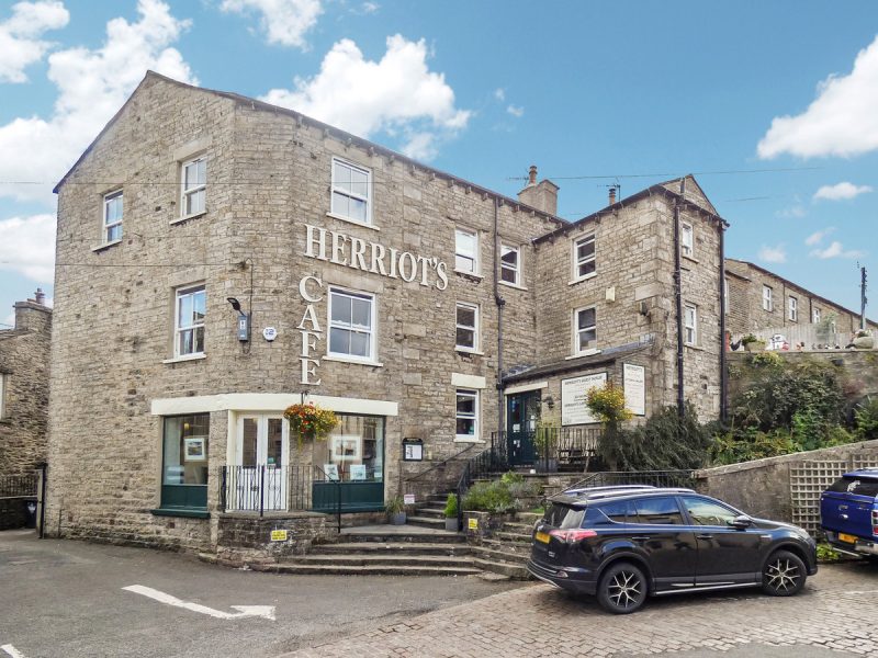 Herriots Guest House, Hawes Leyburn, DL8 3