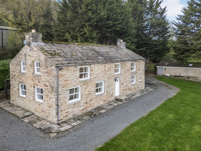 Underbanks Farm, Reeth Road — photo 15