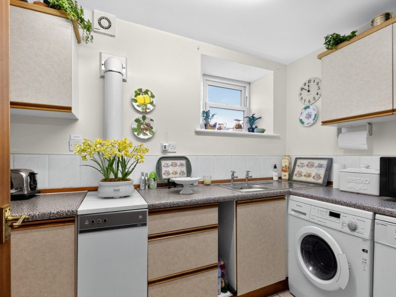 Flat 4 Waterforth, Carlton, DL8 4BD — photo 6