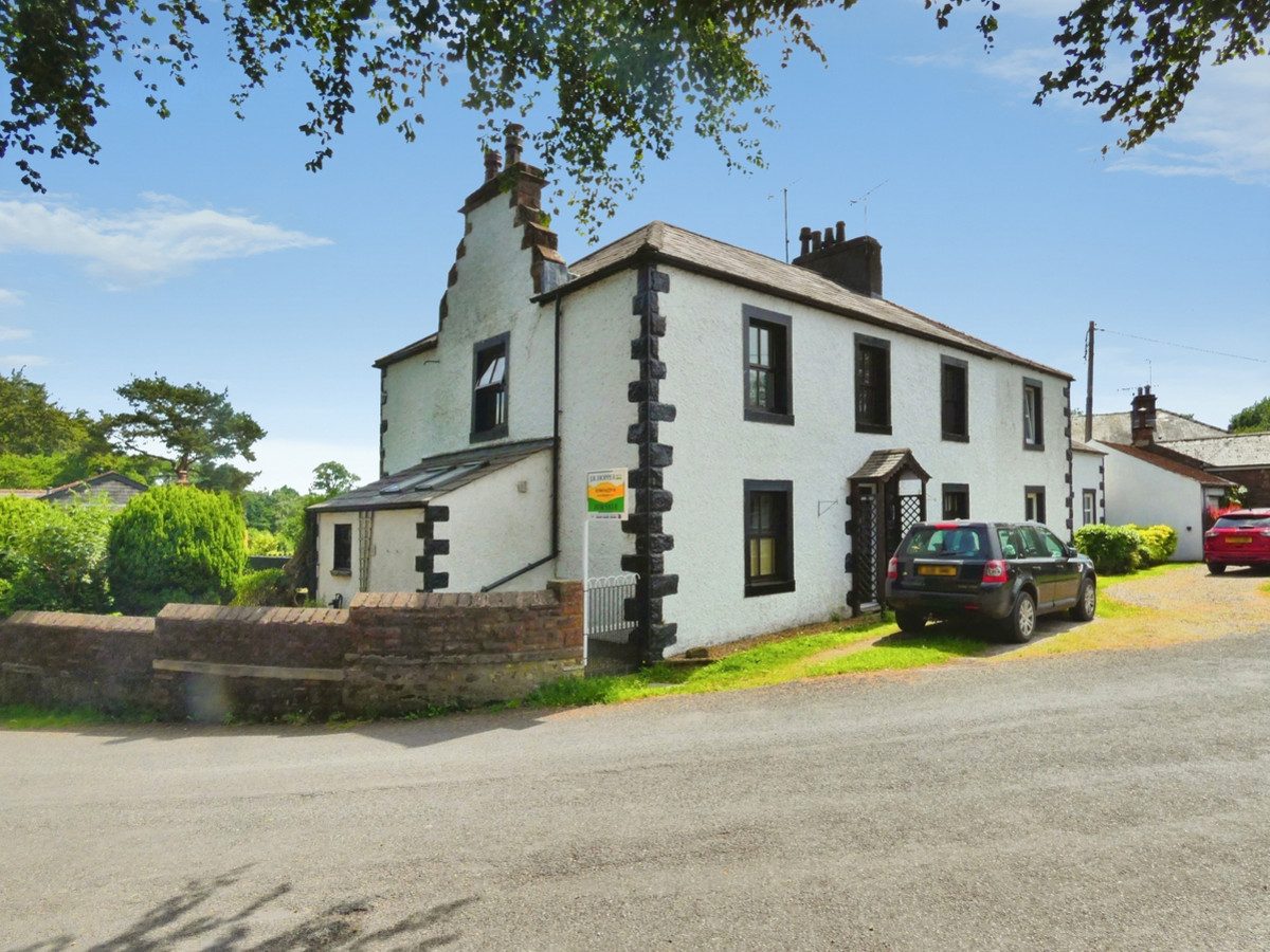 Castle Hill House & Cedar Barn​, Warcop