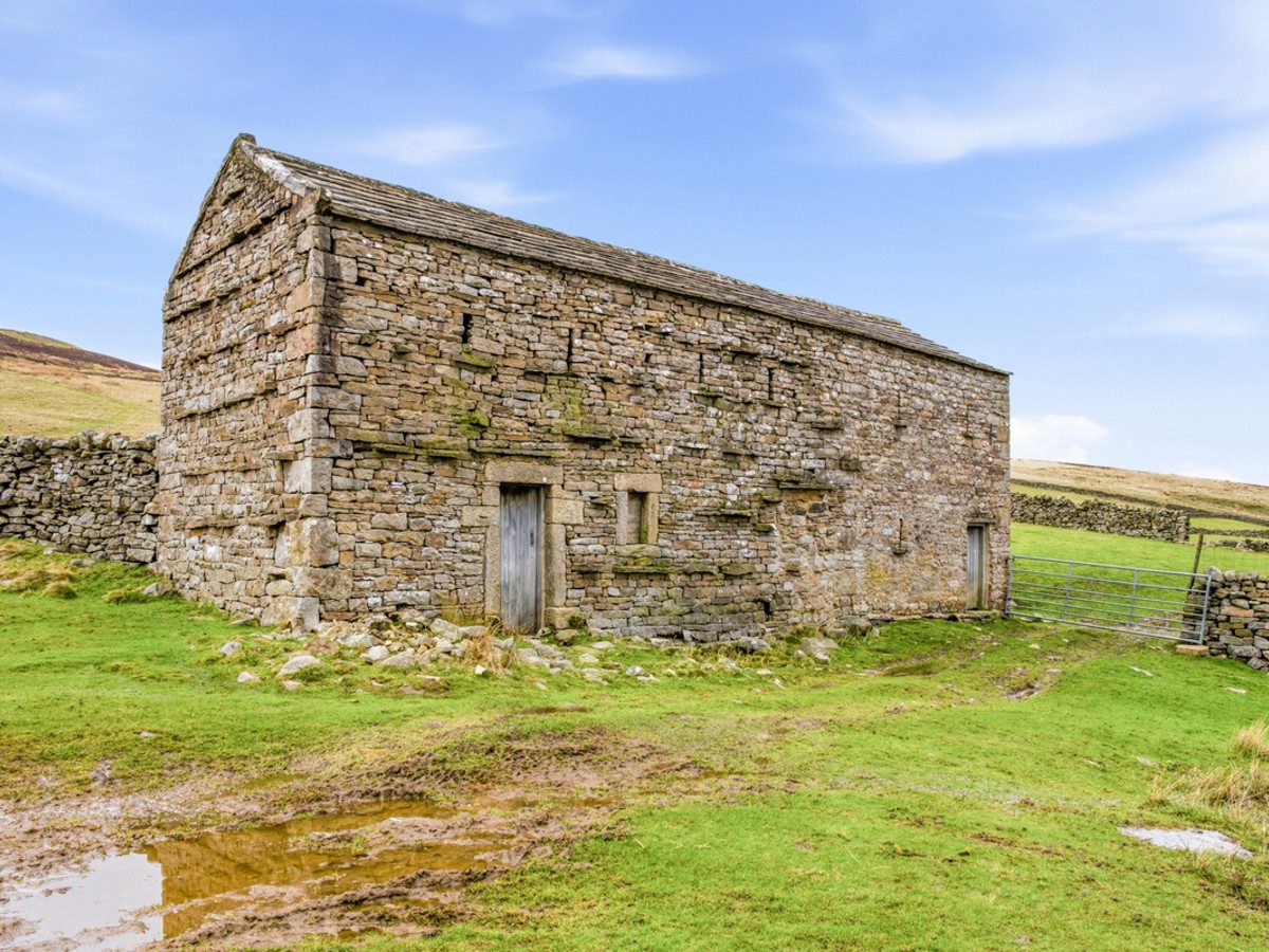 Cantrells Barn, Low Row, Richmond, DL11 6PS