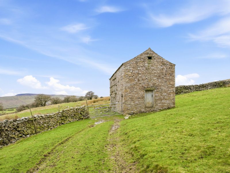 Cantrells Barn, Low Row, Richmond, DL11 6PS — photo 3