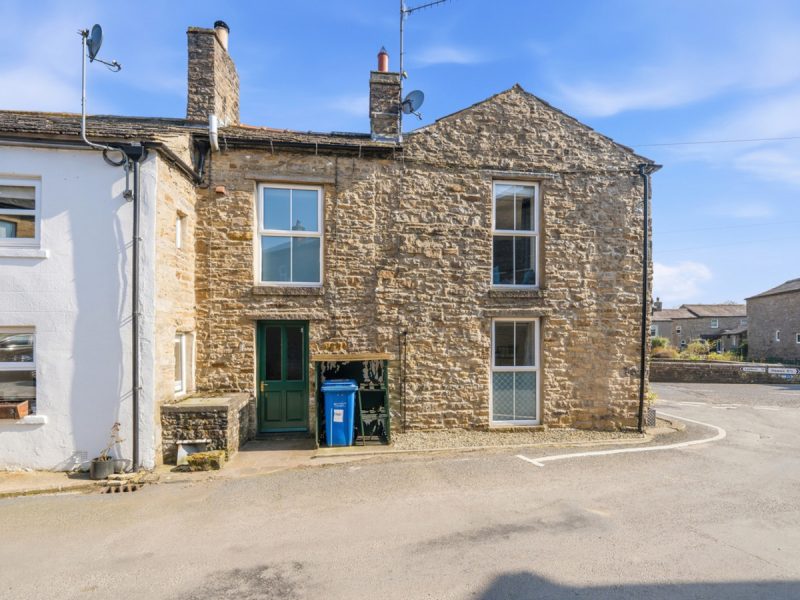 Brook House, Askrigg  — photo 14