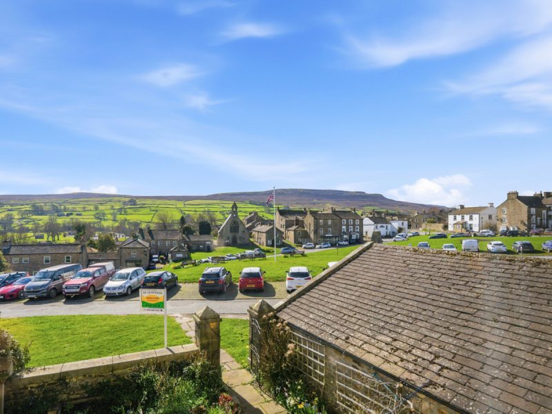 Prospect House, Market Place, Reeth, DL11 6 — photo 3