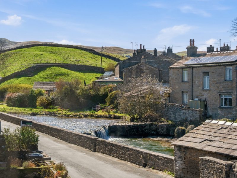 Beck House, Gayle, Hawes, DL8 3RZ — photo 2
