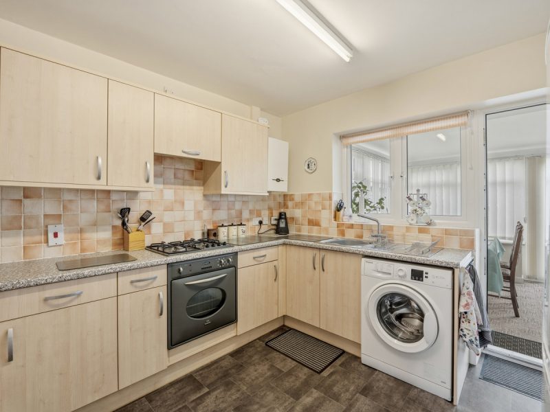 2 Hawthorn Close, Leyburn — photo 8