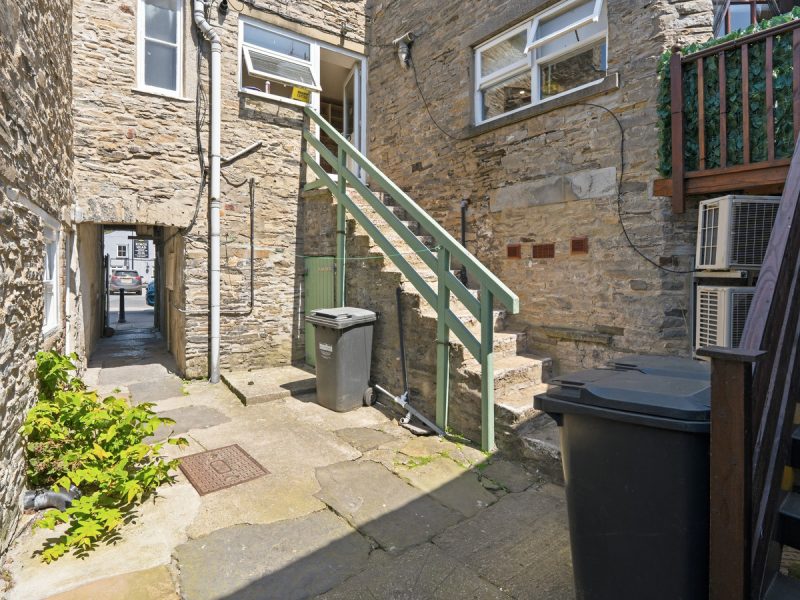 15 & 15a High Street, Leyburn, DL8 5AH — photo 35