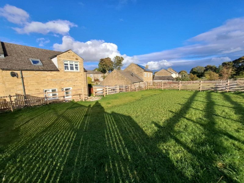 Kingfisher Cottage, Moor Road, Bellerby, DL8 5QY — photo 2
