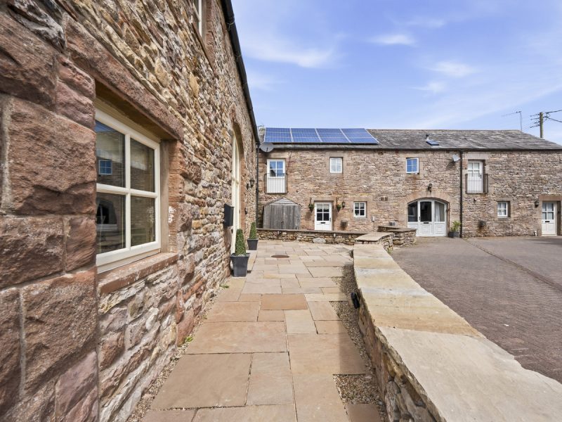 4 Westwood Barn, Brough Sowerby — photo 20