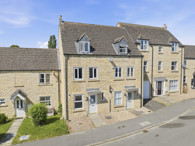 62 Dale Grove, Leyburn, DL8 5GA