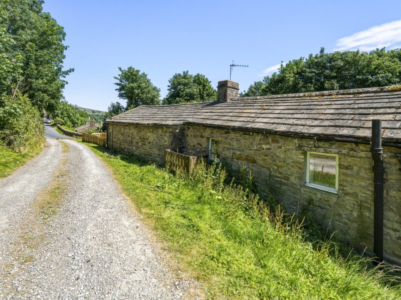 Joyce's Cottage, 2 Brown Hill, Low Row, DL11 6NB — photo 24