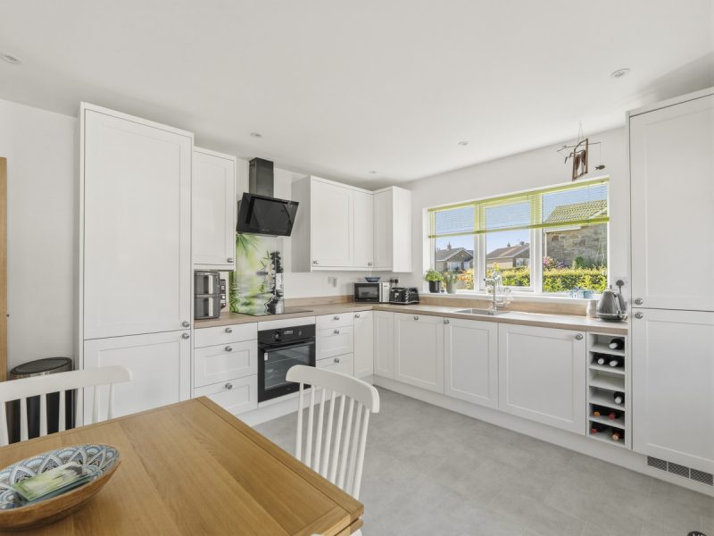 57 Mount Drive, Leyburn  — photo 5