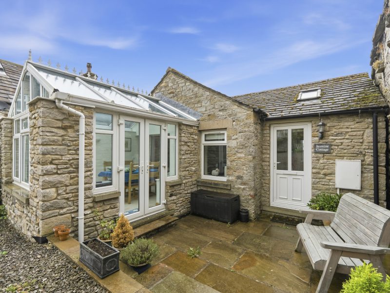 Jasmine Cottage, Black Bull Yard, Middleham — photo 1