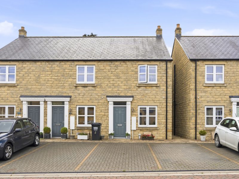5 Oak Close, Leyburn, DL8 5BY — photo 1