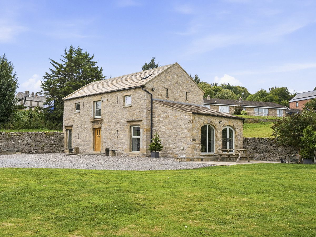 Dog Hill Barn, Middleham